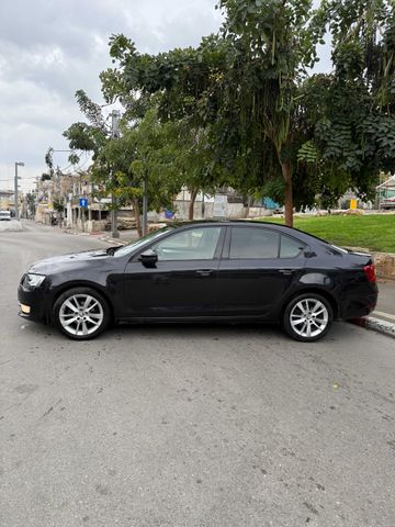סקודה אוקטביה 