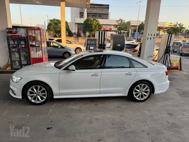 אאודי A6