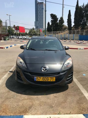 מאזדה 3