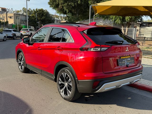 מיצובישי אקליפס קרוס