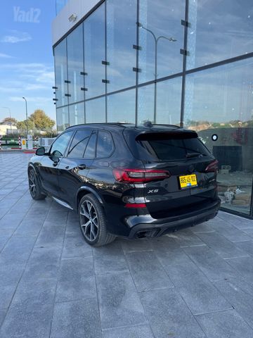 ב מ וו X5