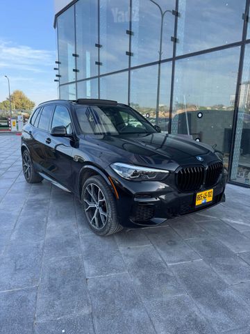 ב מ וו X5
