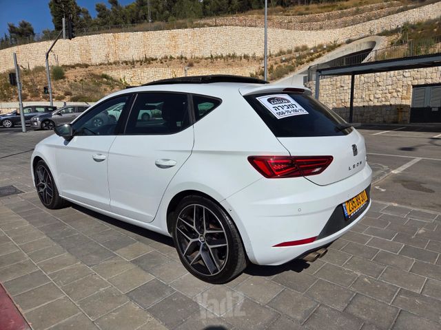 סיאט לאון