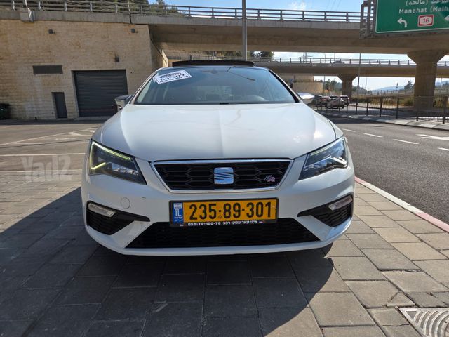 סיאט לאון