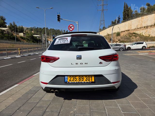 סיאט לאון