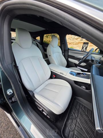 אקספנג P7