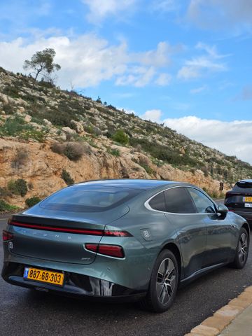 אקספנג P7