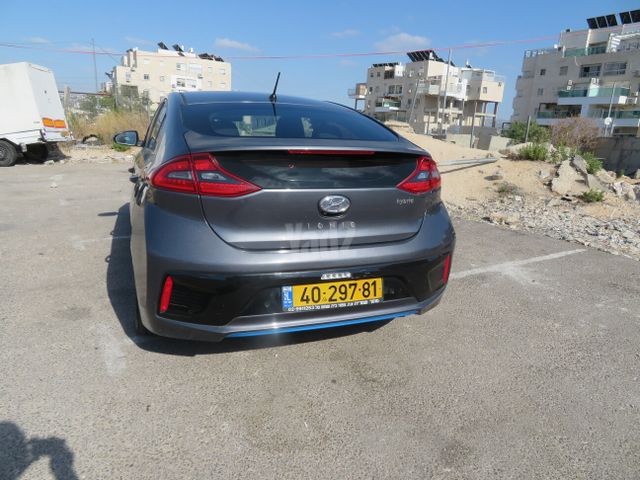 יונדאי איוניק