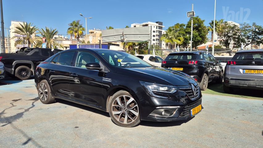 רנו מגאן
