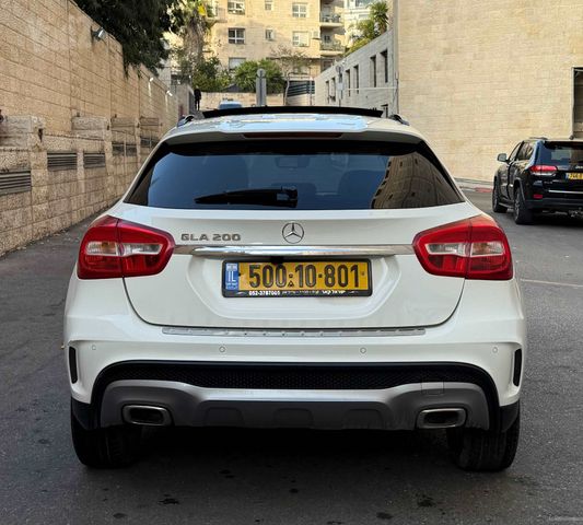 מרצדס-בנץ GLA