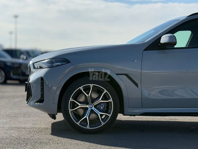 ב מ וו X6
