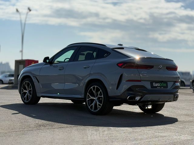 ב מ וו X6