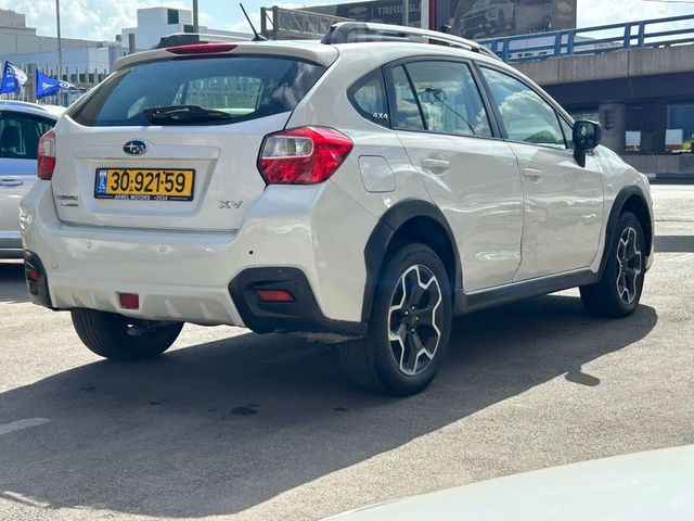 מודעת רכב סובארו XV 2