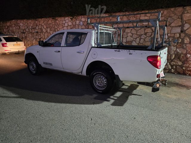 מיצובישי טרייטון / L200