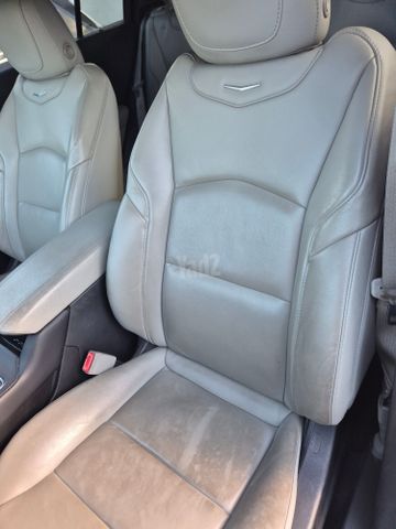 קאדילק XT4