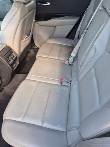קאדילק XT4