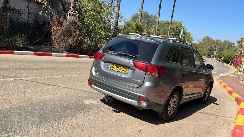 מיצובישי אאוטלנדר