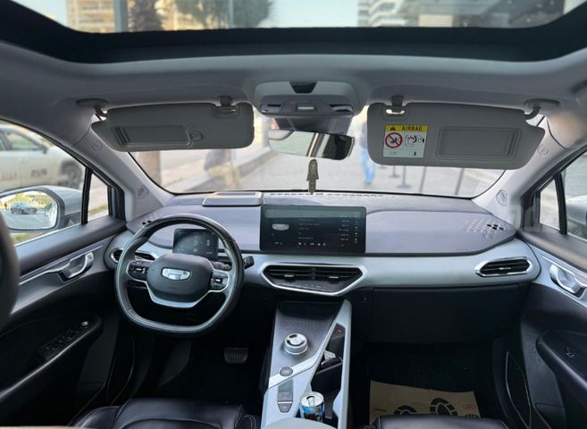 ג׳ילי Geometry C