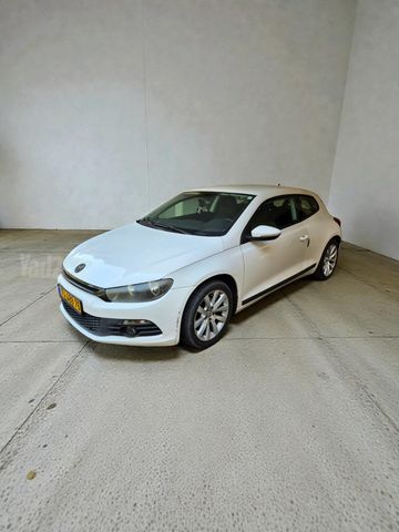 מודעת רכב פולקסווגן שירוקו