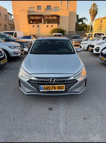 יונדאי אלנטרה