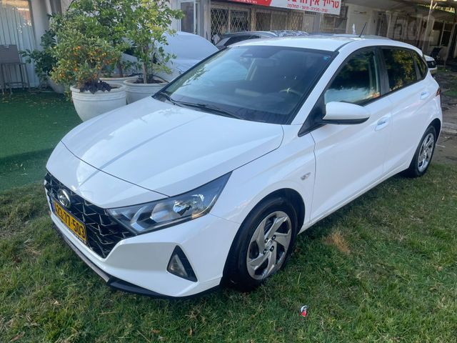 מודעת רכב יונדאי i20