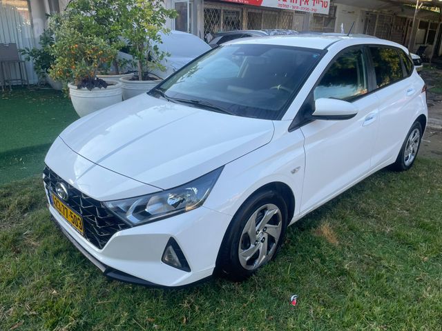 מודעת רכב יונדאי i20