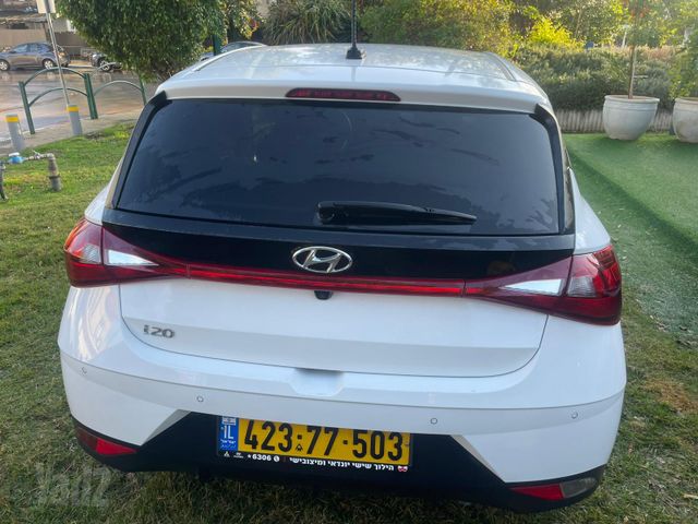 יונדאי i20