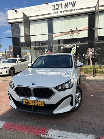 ב מ וו X2