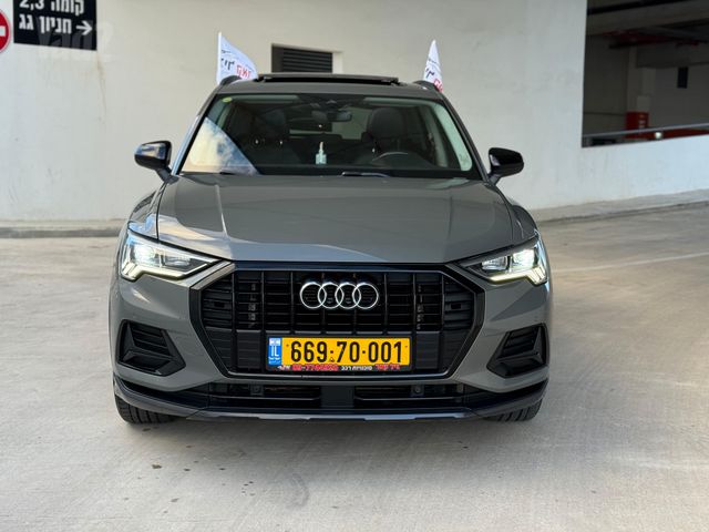 אאודי Q3