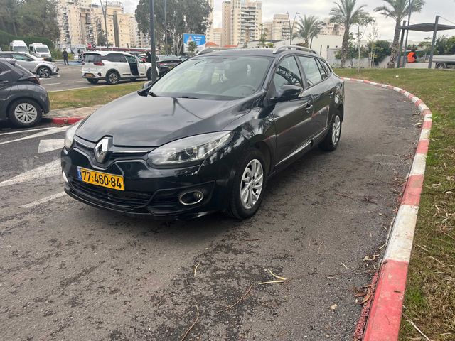 רנו מגאן