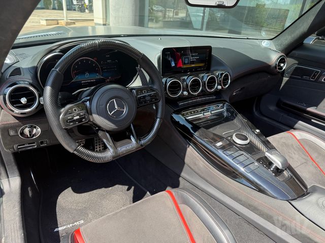 מרצדס-בנץ AMG GT