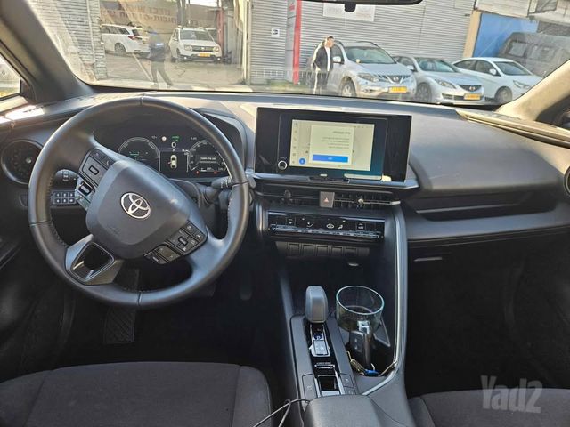 טויוטה C-HR