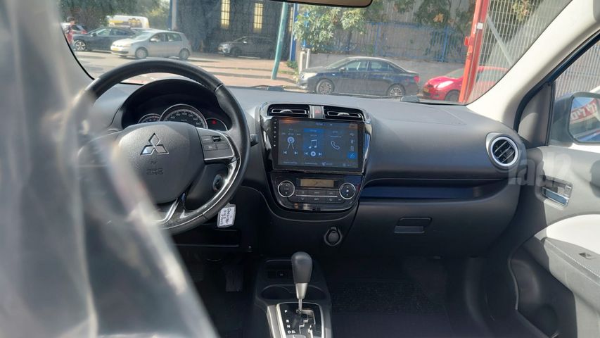מיצובישי ספייס סטאר