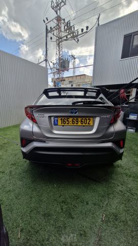 טויוטה C-HR