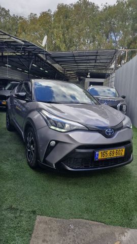 טויוטה C-HR