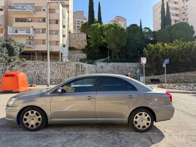 מודעת רכב טויוטה אוונסיס