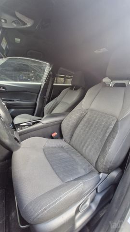 טויוטה C-HR