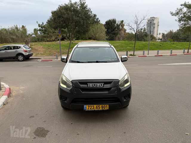 מודעת רכב איסוזו די-מקס 1