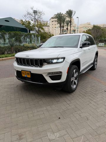 ג'יפ גרנד צ'ירוקי