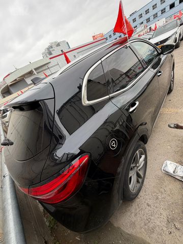 אם ג'י EHS PHEV