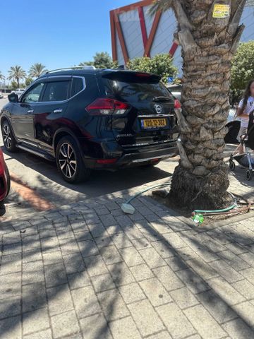 ניסאן אקס טרייל