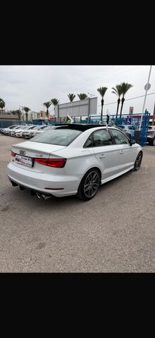 אאודי S3