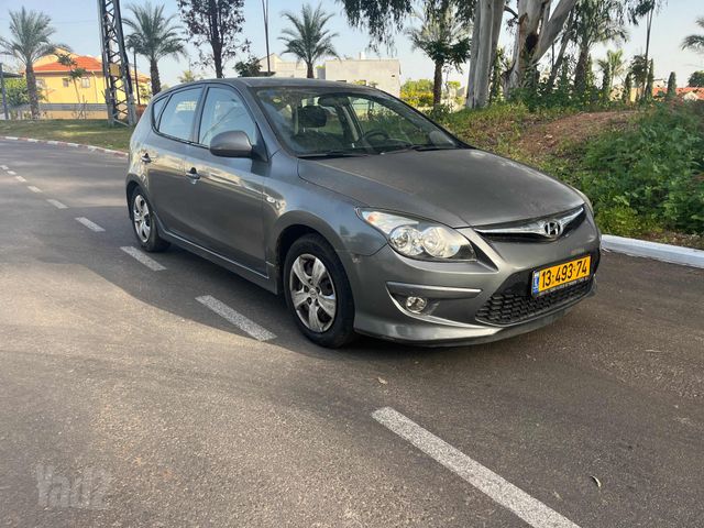 מודעת רכב יונדאי i30