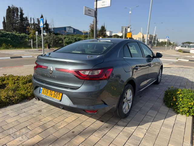 רנו מגאן