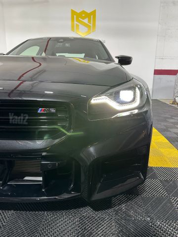 ב מ וו M2