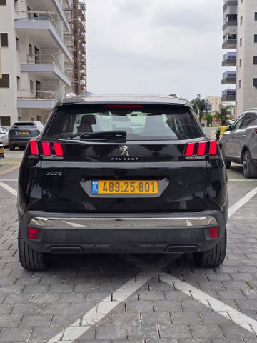 פיג'ו 3008