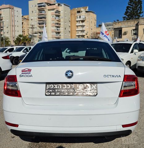 סקודה אוקטביה 