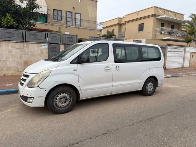 מודעת רכב יונדאי H-1 / i800