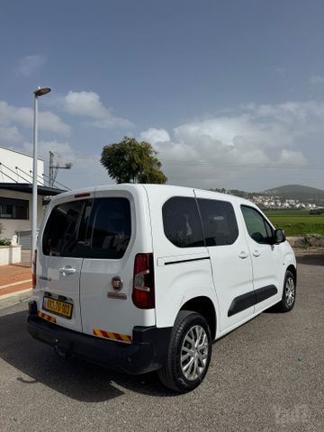 פיאט דובלו