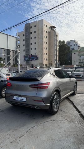 ג'נסיס GV60